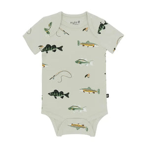 Kyte Baby Short Sleeve Bodysuit in Fishing