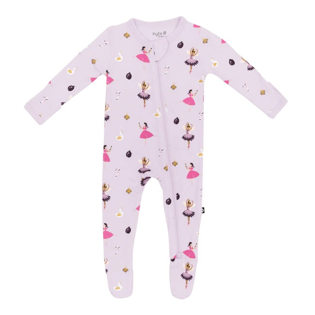 Kyte Baby Printed Zippered Footie in Sugar Plum